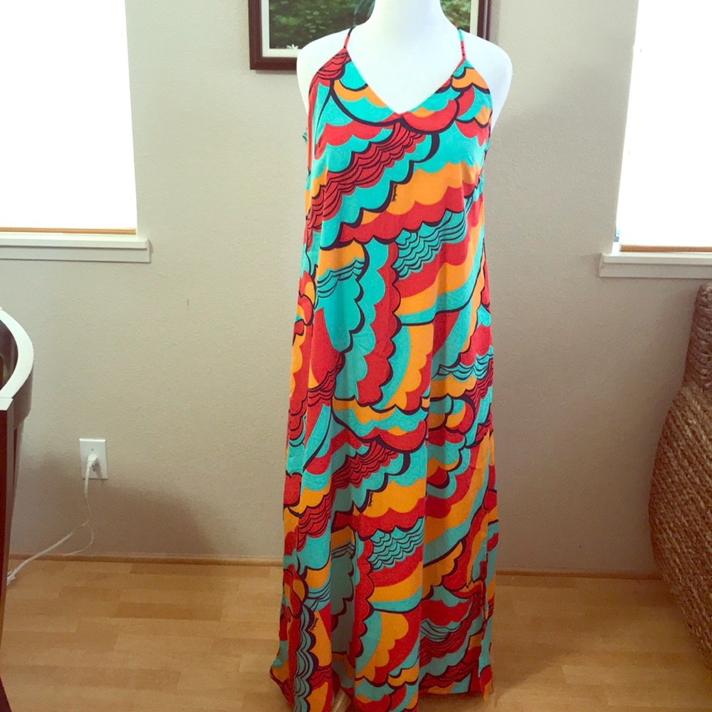 Manuheali’i SKYLER razorback maxi dress